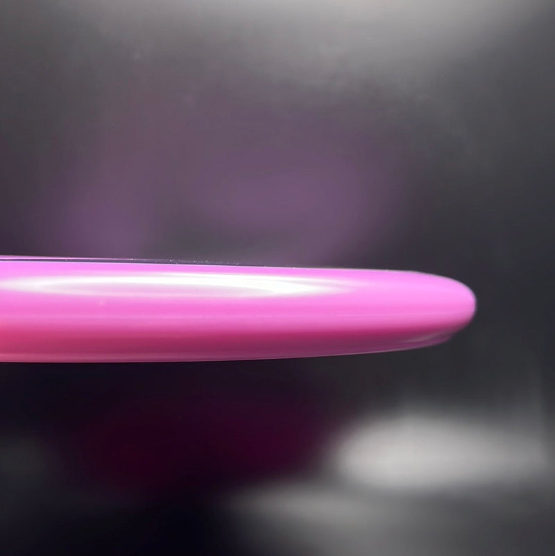 Load image into Gallery viewer, Lux Link - Official Huk Dyed Tri-Fly X-Out