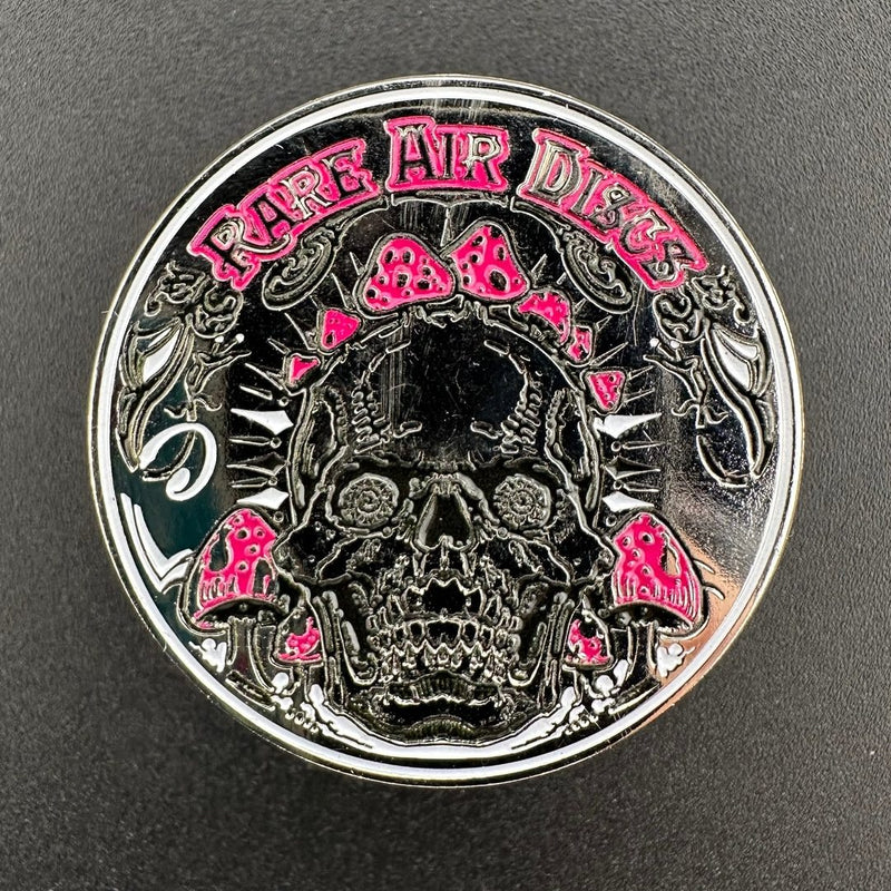 Load image into Gallery viewer, Crushin' Amanitas Pin (2 Color Options)