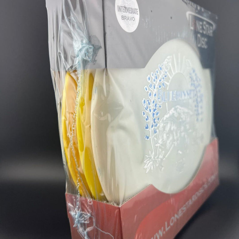 Load image into Gallery viewer, Intermediate Starter Set - Bravo Plastic - 3 Discs 1 Mini