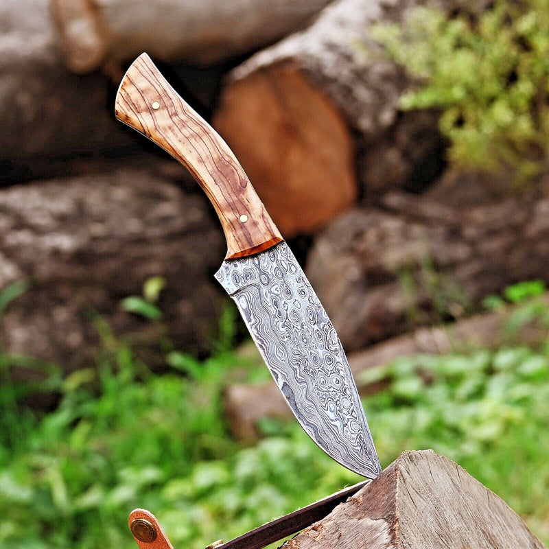 Load image into Gallery viewer, Exquisite 10-Inch Damascus Steel Hunting Knife with Rosewood Handle & Leather Sheath – Ideal Gift for Outdoorsmen