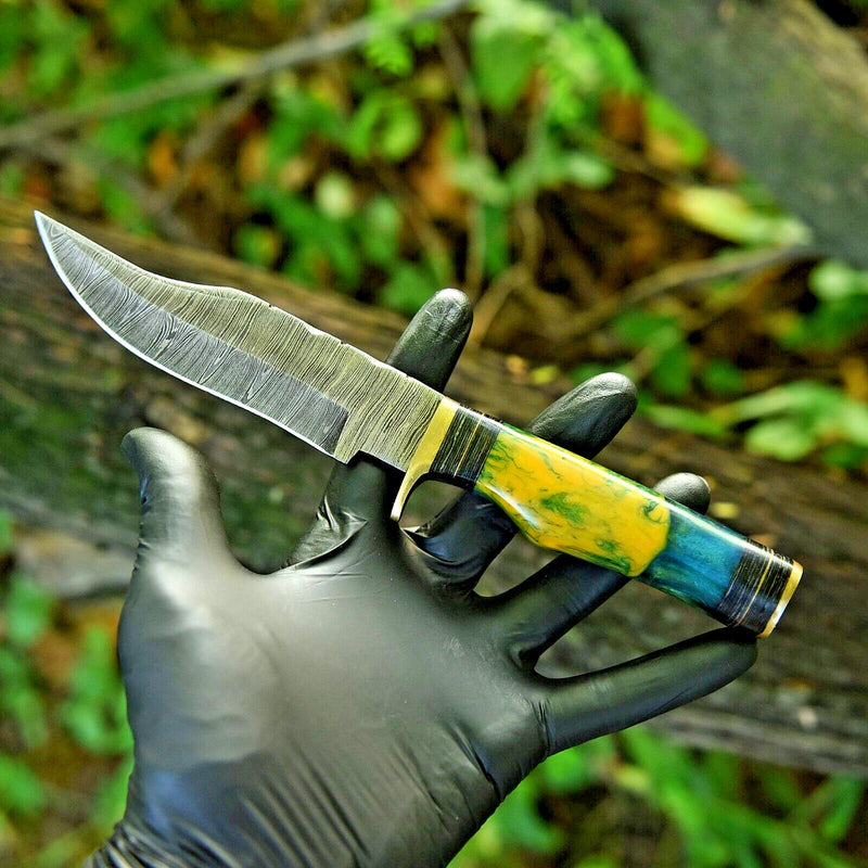 Load image into Gallery viewer, Handcrafted 10" Damascus Steel Hunting Knife with Brass Guard & Resin Pakkawood Handle – Includes Leather Sheath