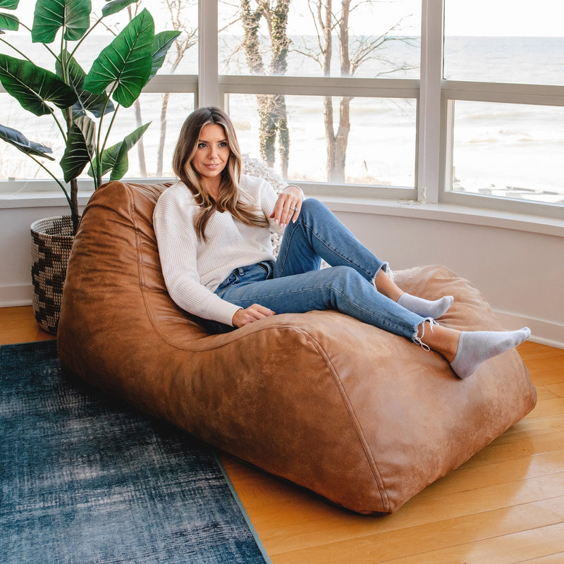 Load image into Gallery viewer, Delmont Chaise Lounger