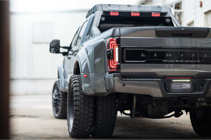Load image into Gallery viewer, XB LED Center Marker Light: Super Duty DRW (17+)