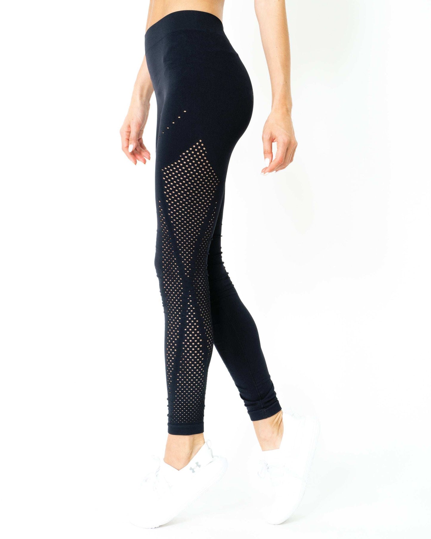 Milano Seamless Legging - Black - Skoutley Outdoors LLC