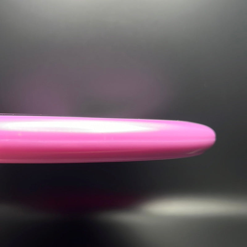 Load image into Gallery viewer, Lux Link - Official Huk Dyed Tri-Fly X-Out