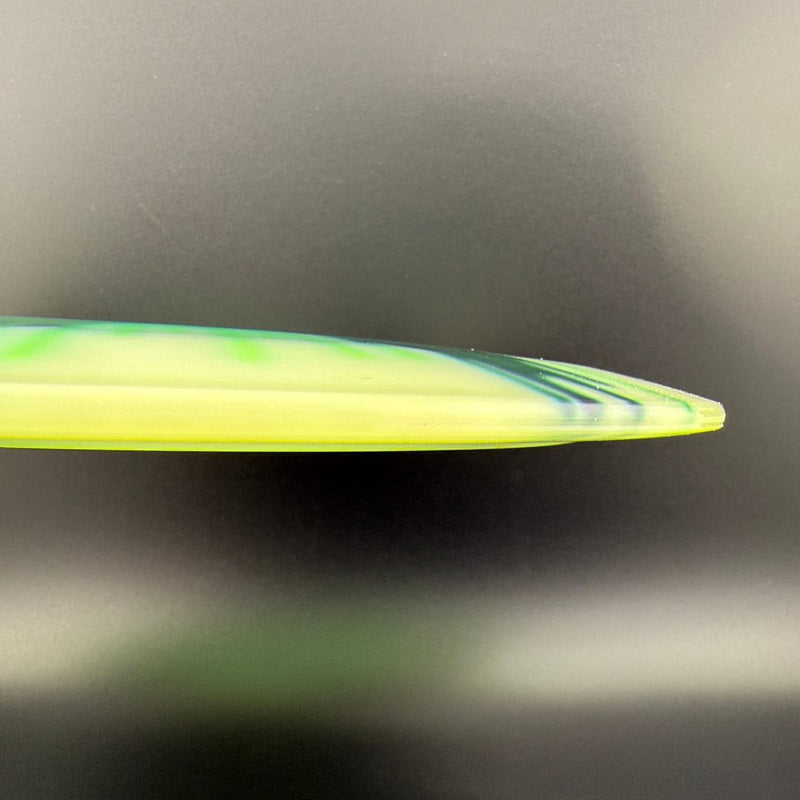 Load image into Gallery viewer, I-Dye Glow Champion Dominator - F2