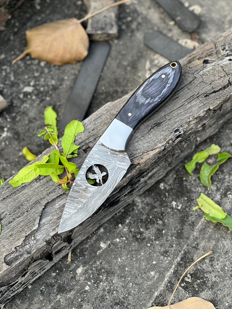 Load image into Gallery viewer, FIXED BLADE POCKET KNIFE, PERSONALIZED DAMASCUS STEEL FIXED BLADE HUNTING KNIFE