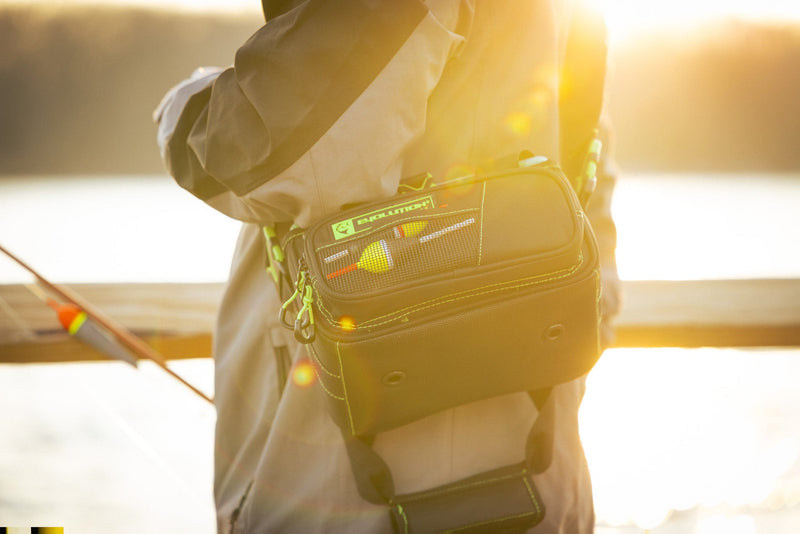 Load image into Gallery viewer, Horizontal 3500 Drift Series Tackle Bag - Green