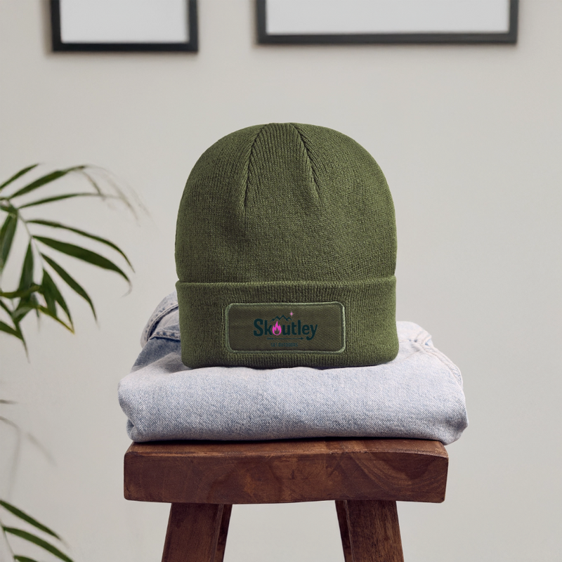 Load image into Gallery viewer, Patch Beanie - olive