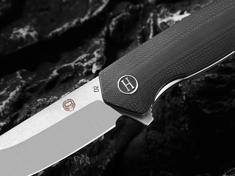 Load image into Gallery viewer, The Pathfinder Folding Pocket Knife Giftset for Men and Women (Black and Silver)