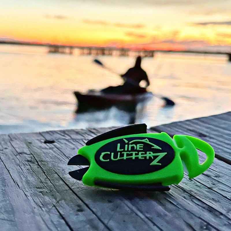 Load image into Gallery viewer, Dual Hybrid Micro Scissors - Glow-in-the-Dark