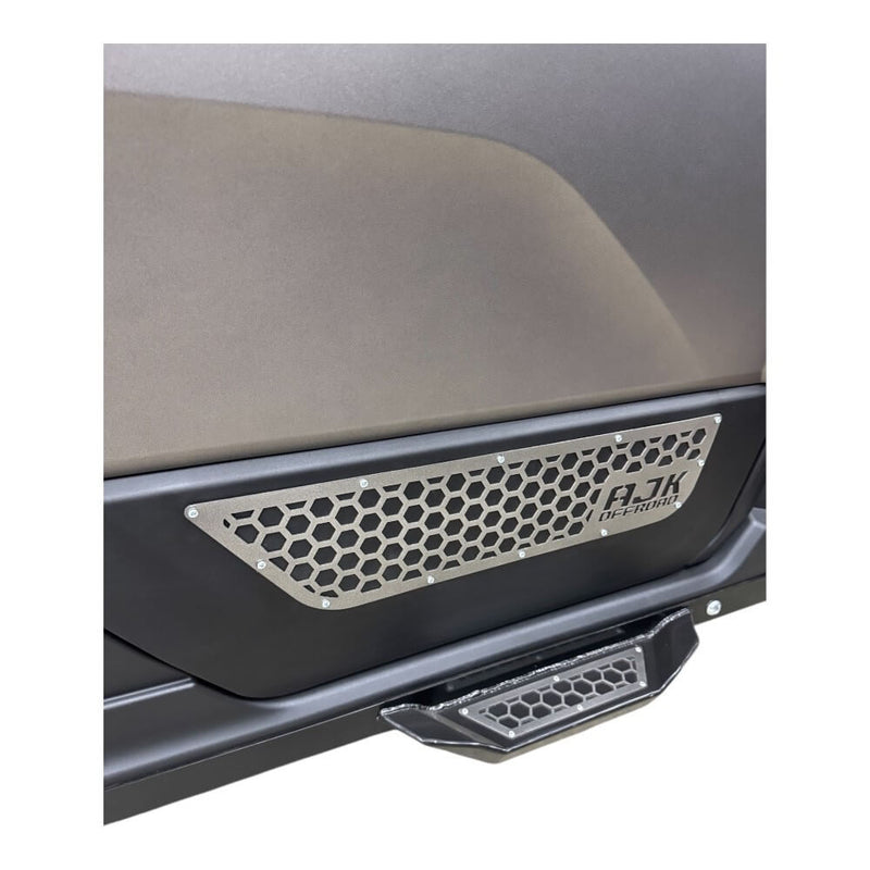 Load image into Gallery viewer, Polaris Xpedition Lower Door Accents