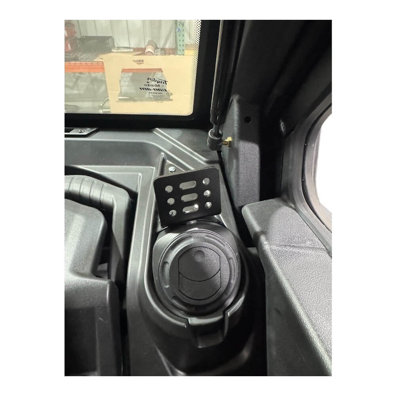 Load image into Gallery viewer, Can-Am Defender HD10 Dash Mount