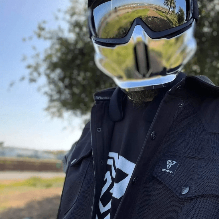 Load image into Gallery viewer, Protective Summer Mesh Shirt - Black Solid