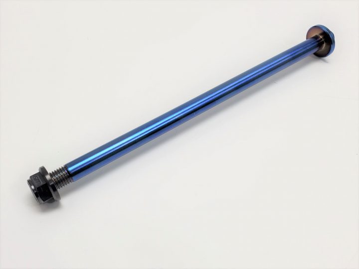 Load image into Gallery viewer, Surron Titanium jackshaft Bolt with Nut by Warp 9