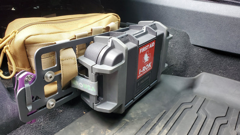Load image into Gallery viewer, Superduty Seat Front Gear Panels