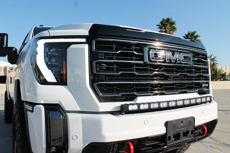 Load image into Gallery viewer, 2024+ GMC Sierra 2500/3500HD 40in Light Bar PRO