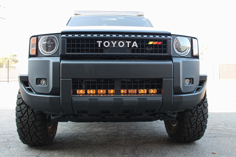 Load image into Gallery viewer, 2024+ Toyota Land Cruiser Single 30in Light Bar PRO