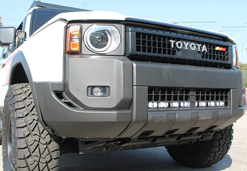 Load image into Gallery viewer, 2024+ Toyota Land Cruiser Single 30in Light Bar PRO