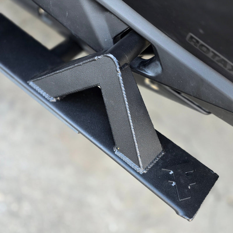 Load image into Gallery viewer, Can-Am Maverick R 2-Seat Rock Slider Steps