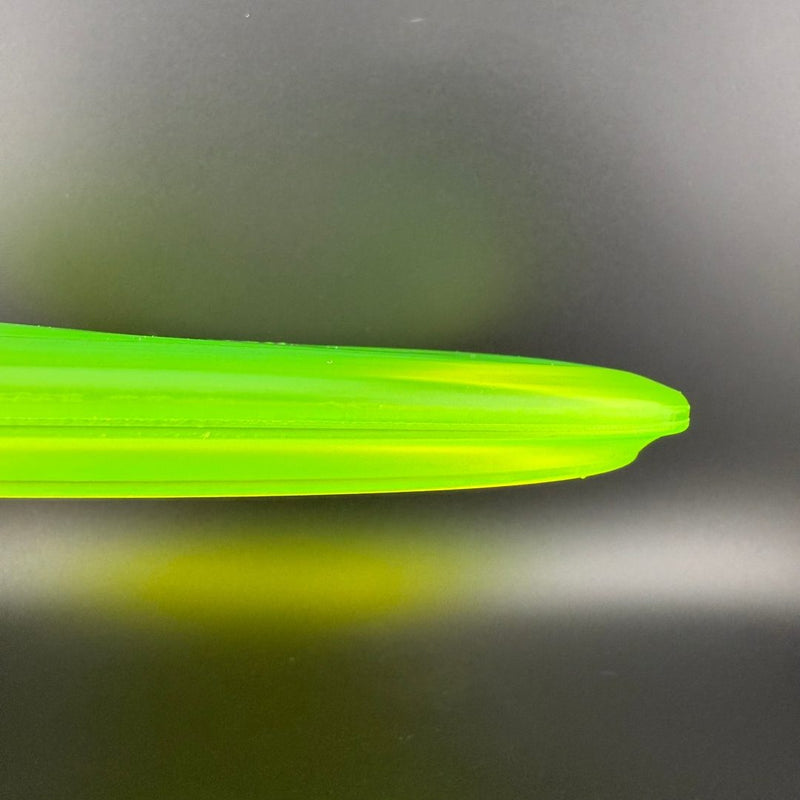Load image into Gallery viewer, Gummy Champion Roc (Penned) - Japan Open Est. 2004 - 150 Class by Tom Hamilton