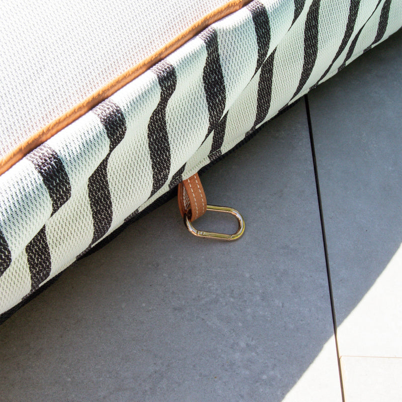 Load image into Gallery viewer, Lux Inflatable Chaise