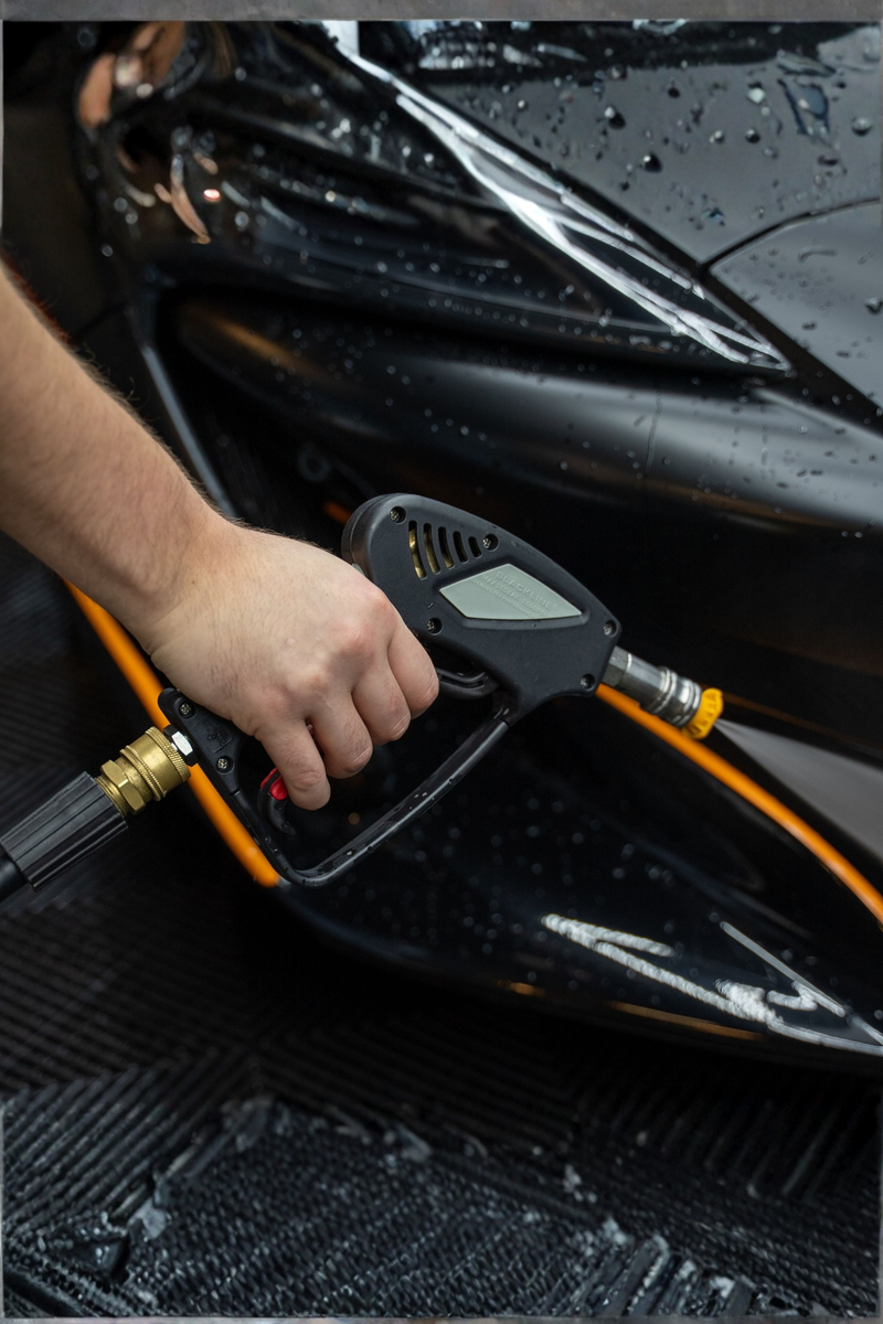 Load image into Gallery viewer, BLACKLINE® SNUB-NOSE PRESSURE WASHER GUN