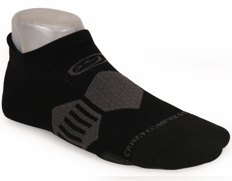 Load image into Gallery viewer, Vadar Black - Elite Running Socks