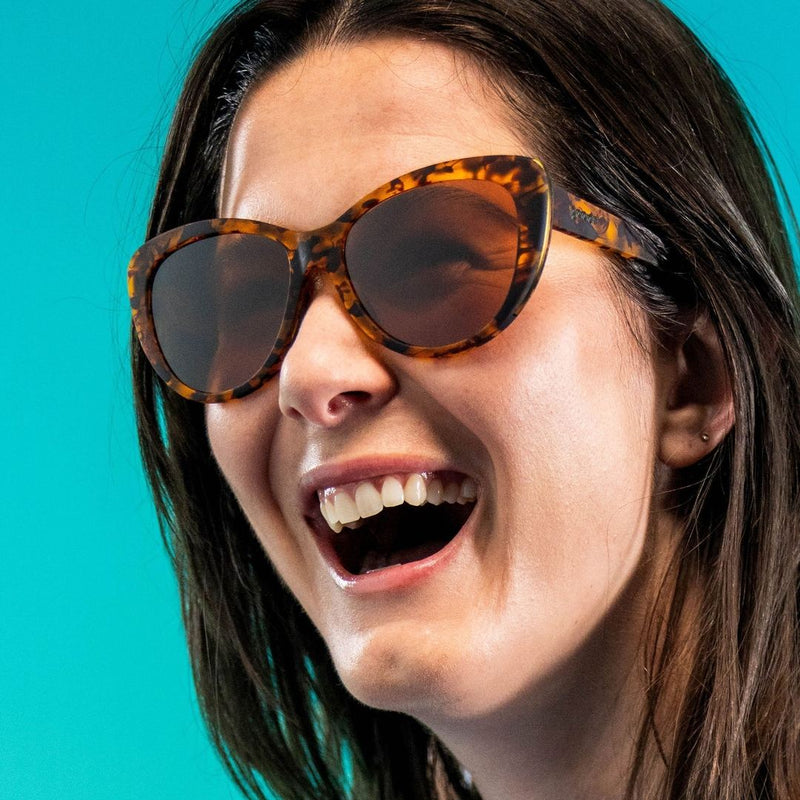 Load image into Gallery viewer, "The Catwalk's Meow" Glam G Polarized Sunglasses