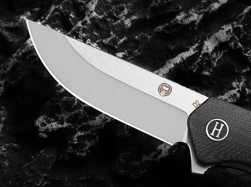 Load image into Gallery viewer, The Pathfinder Folding Pocket Knife Giftset for Men and Women (Black and Silver)