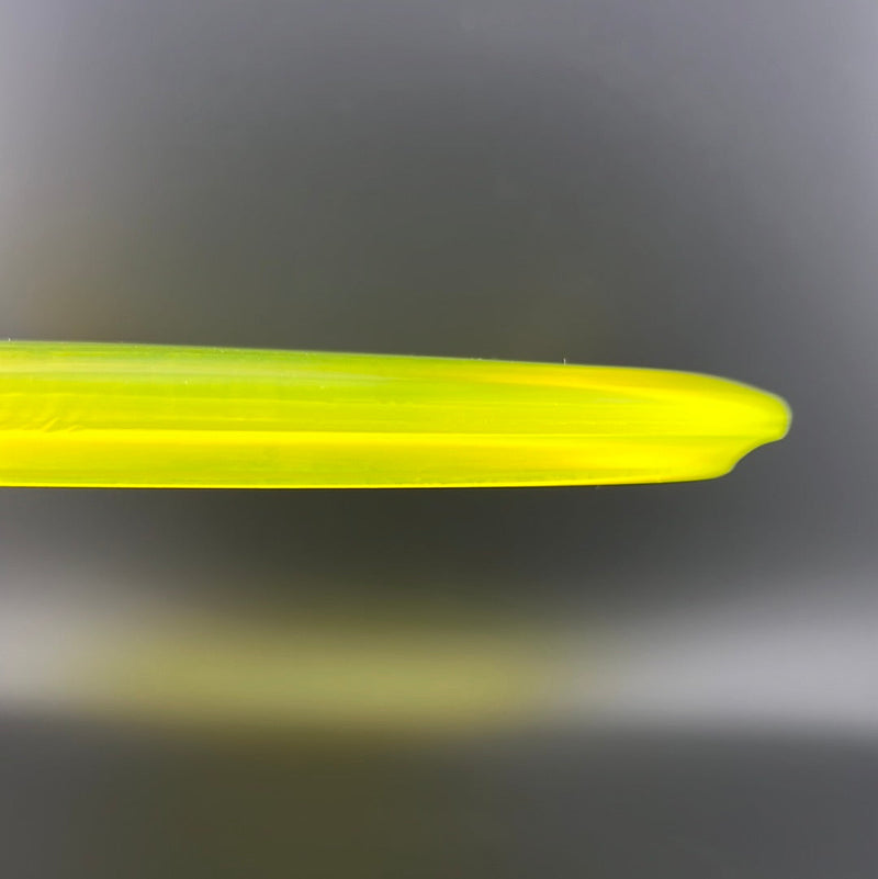 Load image into Gallery viewer, Gummy Champion Roc (Penned) - Japan Open Est. 2004 - 150 Class by Tom Hamilton