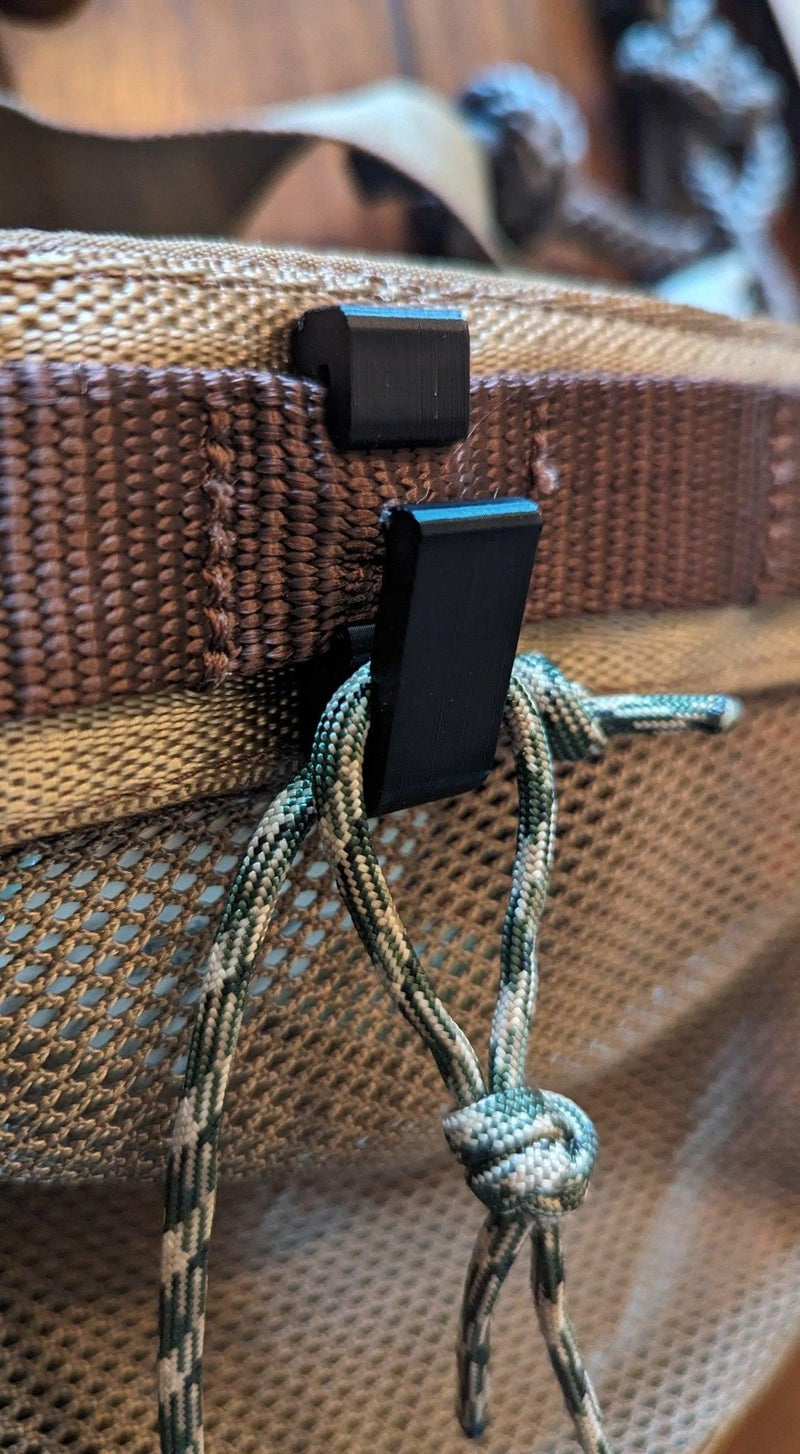 Load image into Gallery viewer, Rope Molle Hanger / Hook for Saddle Hunting