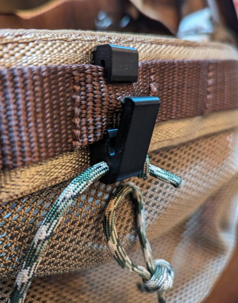 Load image into Gallery viewer, Rope Molle Hanger / Hook for Saddle Hunting