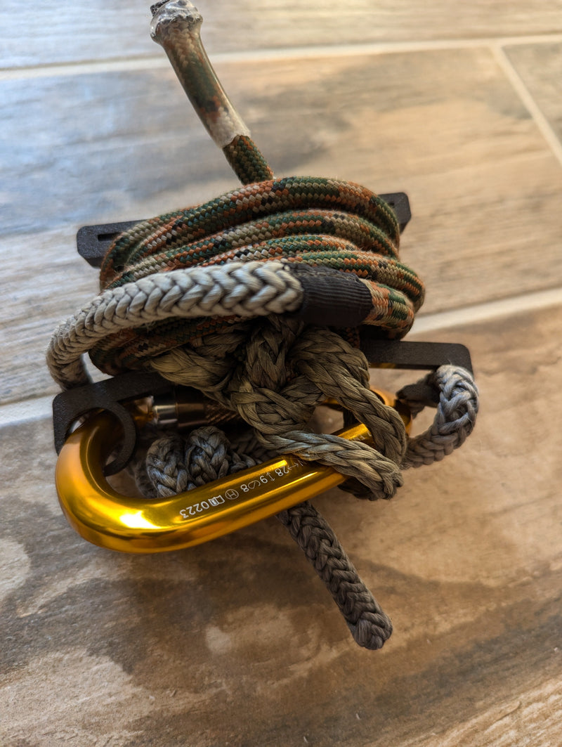 Load image into Gallery viewer, Multi Spool Rope Keeper for Saddle Hunting