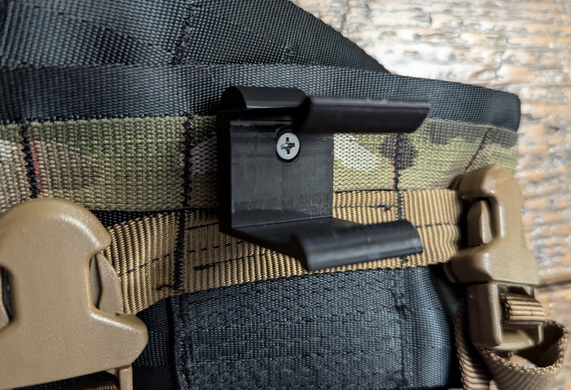 Load image into Gallery viewer, Climbing Stick Molle Caddy for 1" Square Tubing for Saddle Hunting