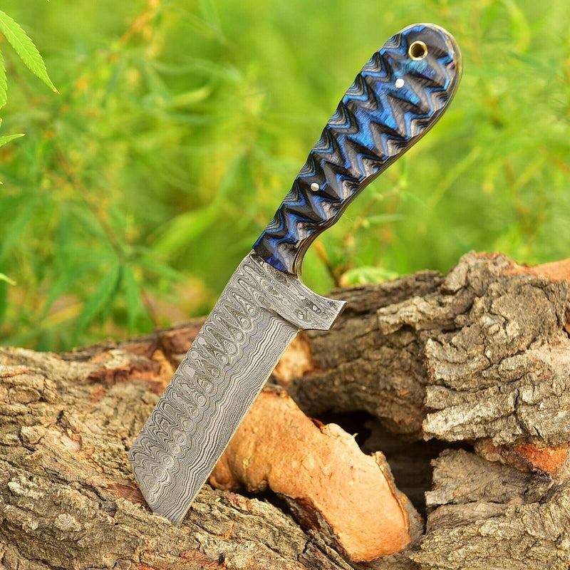 Load image into Gallery viewer, Cowboy Bull Cutter Knives | 4" Damascus Steel Blade | Handmade