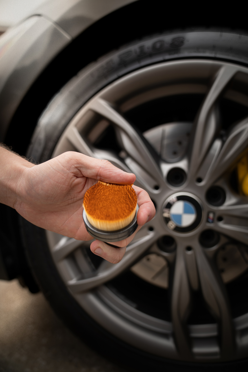 Load image into Gallery viewer, BLACKLINE® TIRE SHINE APPLICATOR BRUSH