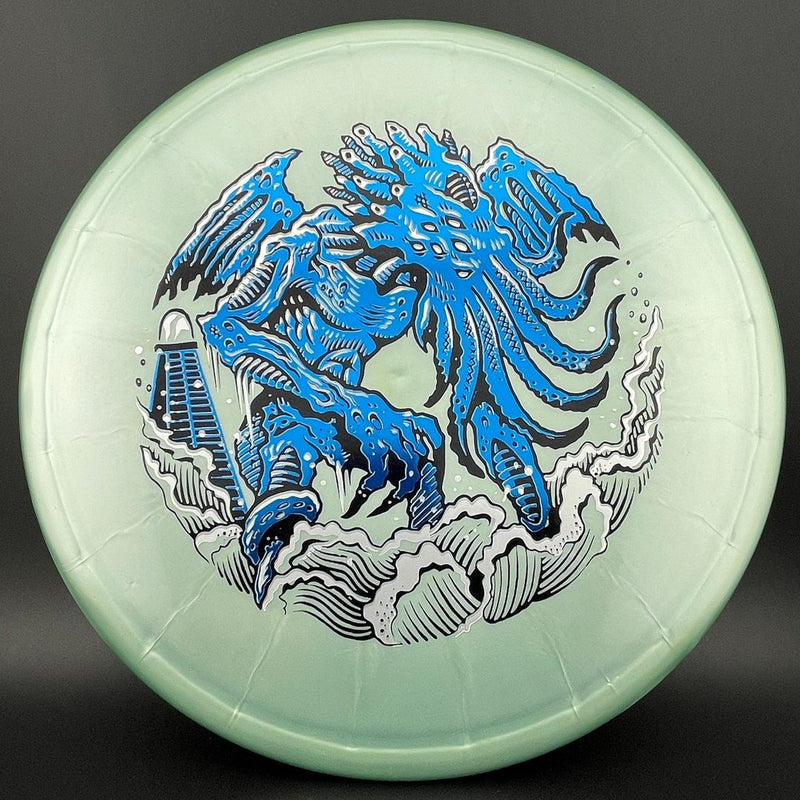 Load image into Gallery viewer, Ethereal Pathfinder - Cthulhu Limited Edition