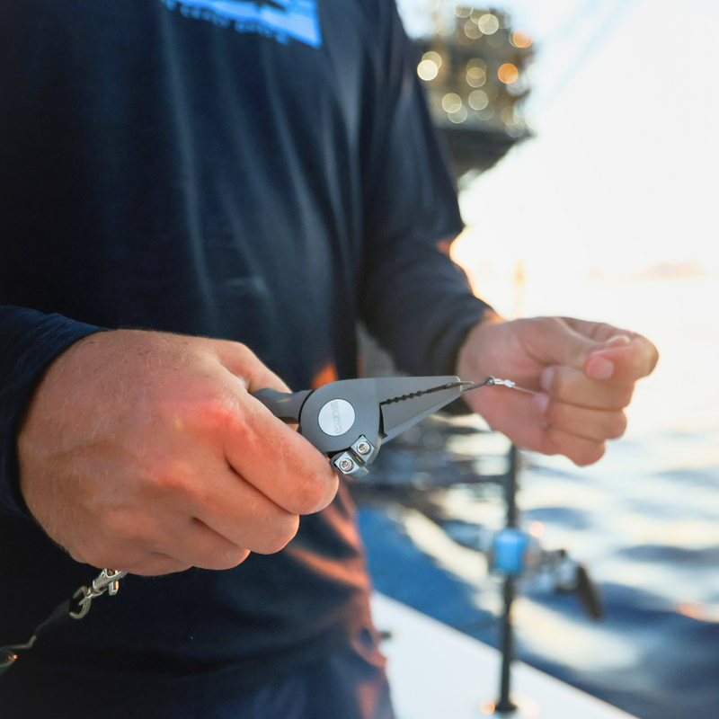 Load image into Gallery viewer, 6" TITANIUM PLIERS