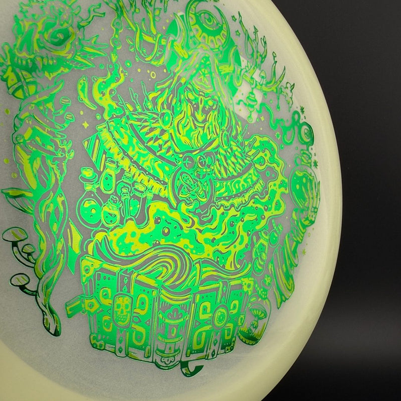 Load image into Gallery viewer, Glow Champion Teebird - Dark Magic XXL - Halloween