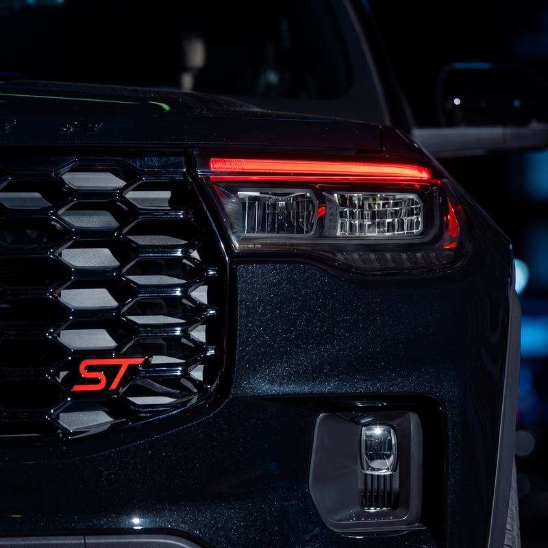Load image into Gallery viewer, Ford Explorer Multicolor RGBW DRL Boards (2020-2024)