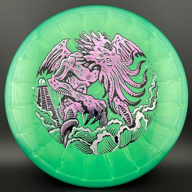 Load image into Gallery viewer, Ethereal Pathfinder - Cthulhu Limited Edition