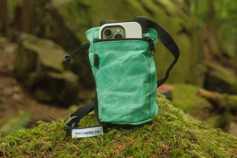 Load image into Gallery viewer, Waxed Canvas Chalk Bags
