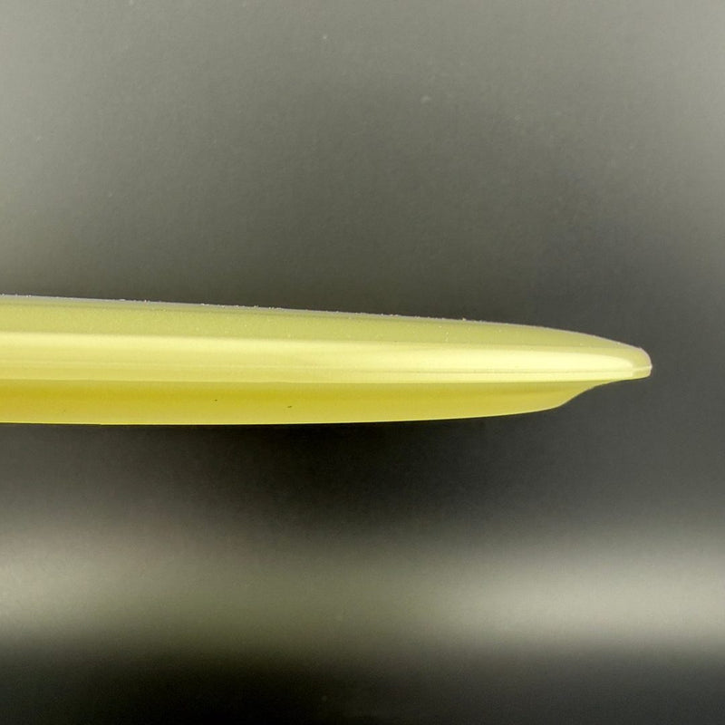 Load image into Gallery viewer, Mega Glo Cigarra - Seasonal Glo