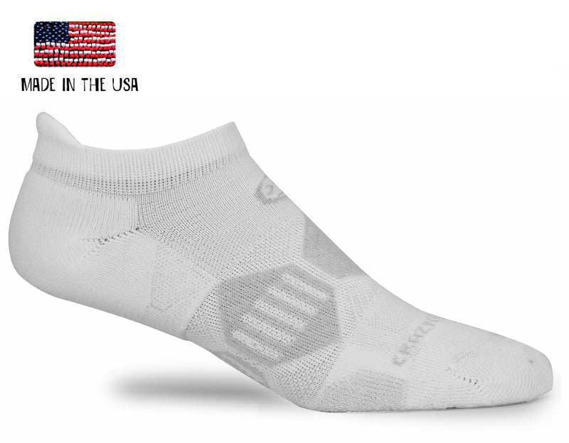 Load image into Gallery viewer, Clean White - Elite Runners Socks
