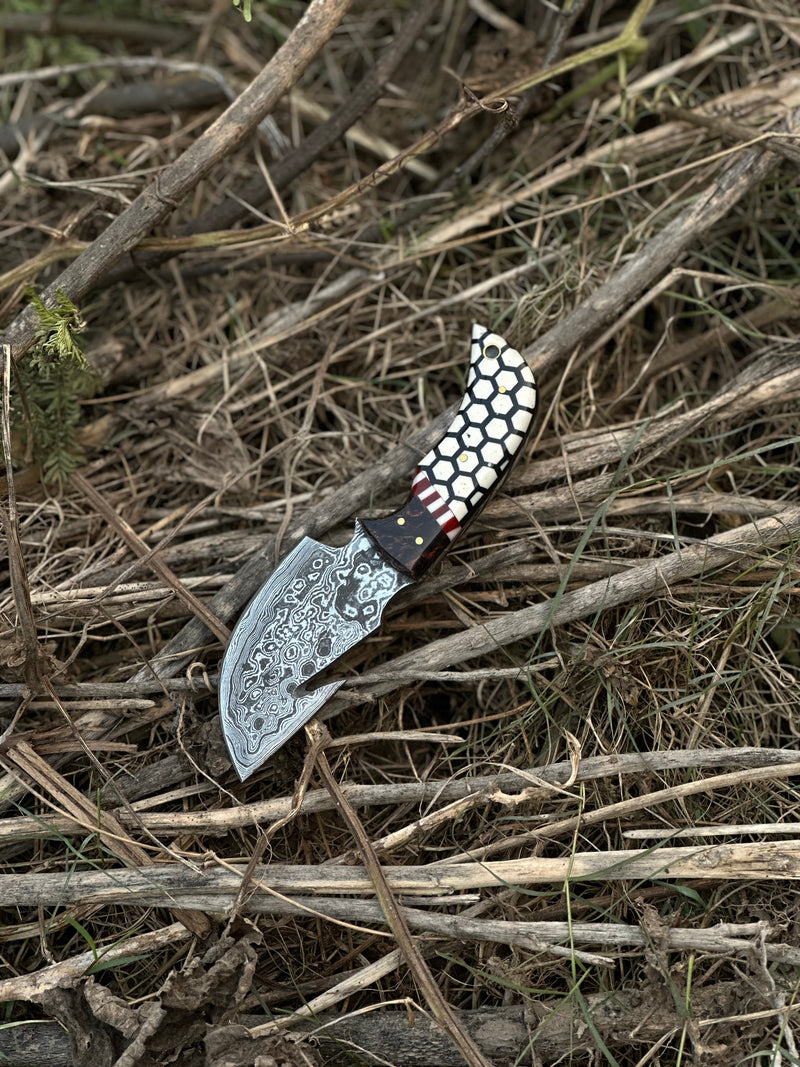 Load image into Gallery viewer, Custom Handmade Damascus Steel Guthook Skinning Knife with Rosewood & Resin Handle - 7.5” with Leather Sheath