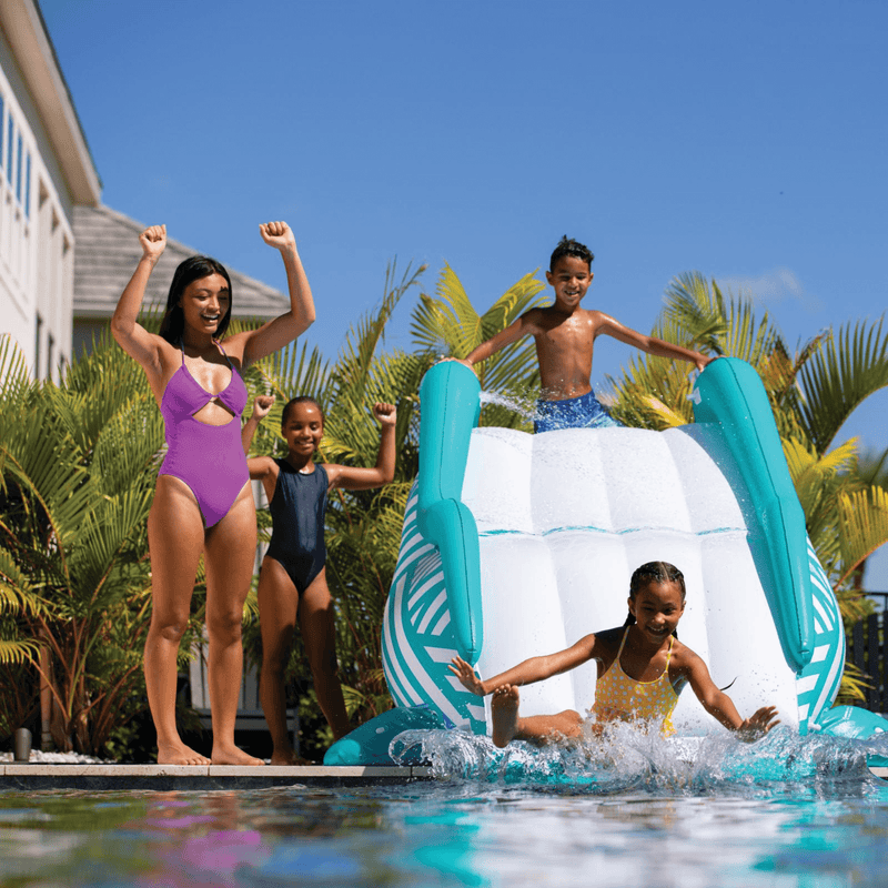Load image into Gallery viewer, WOW Watersports Wiggler Sprinkler Slide