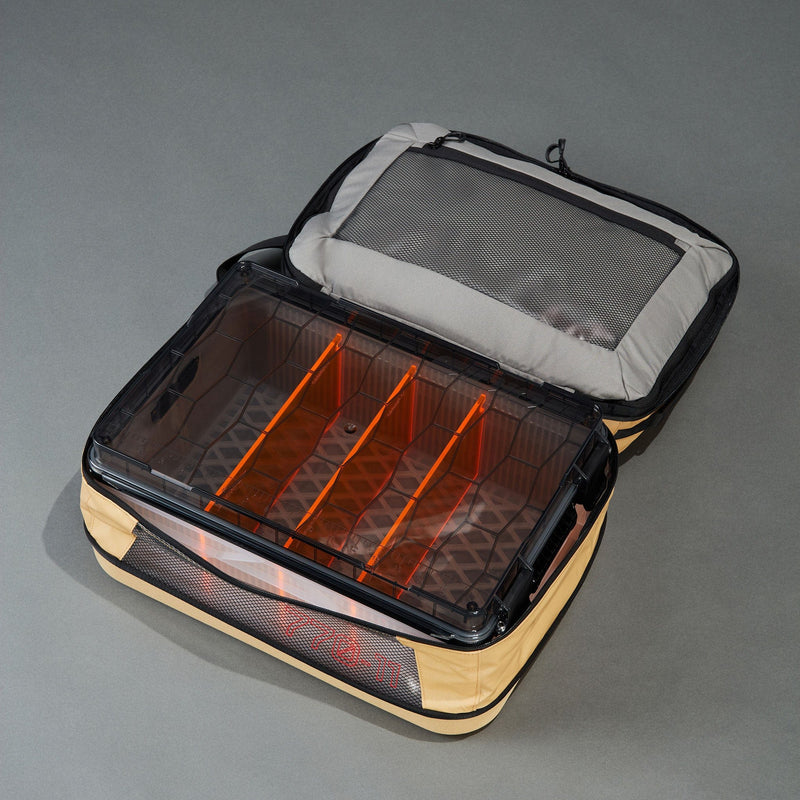 Load image into Gallery viewer, Crate On the Go Duffel-Tan