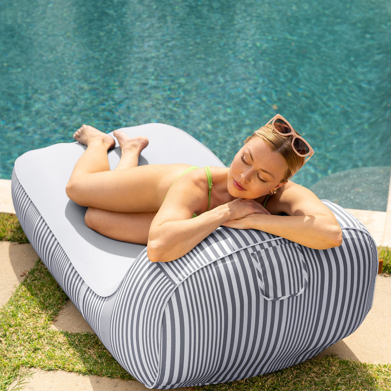 Load image into Gallery viewer, Dryside® Lounger Inflatable Pool Float