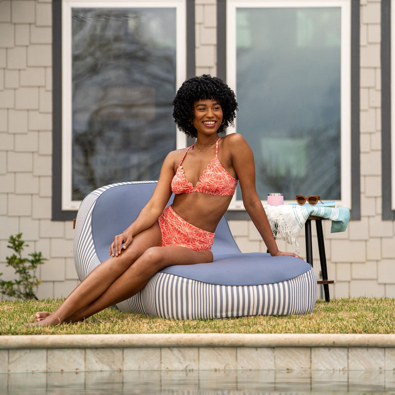 Load image into Gallery viewer, Dryside® Lounger Inflatable Pool Float